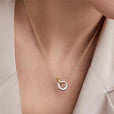 Collar deslumbrante con detalle de anillo – imagen 4