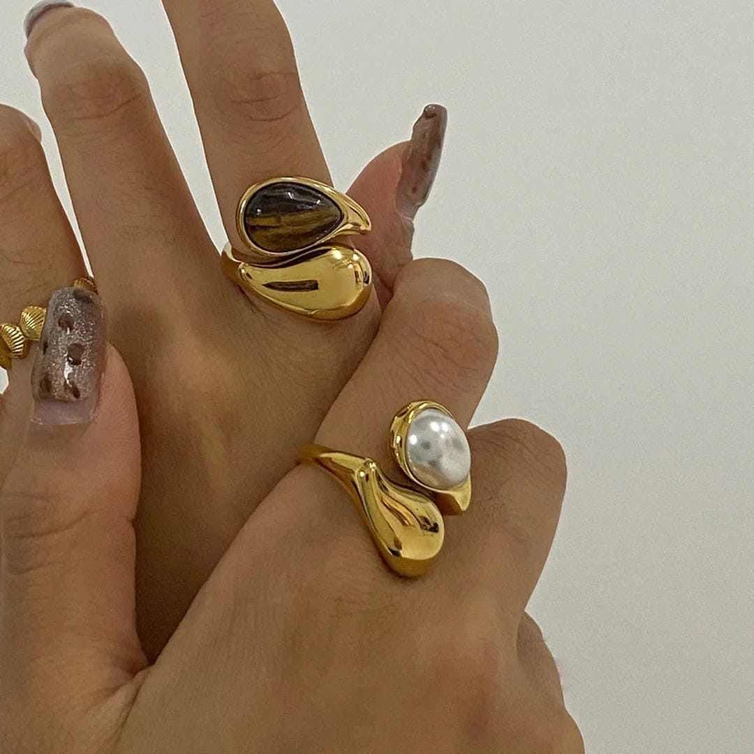 Anillo de oro esculpido con perla deslumbrante Maria – imagen 5