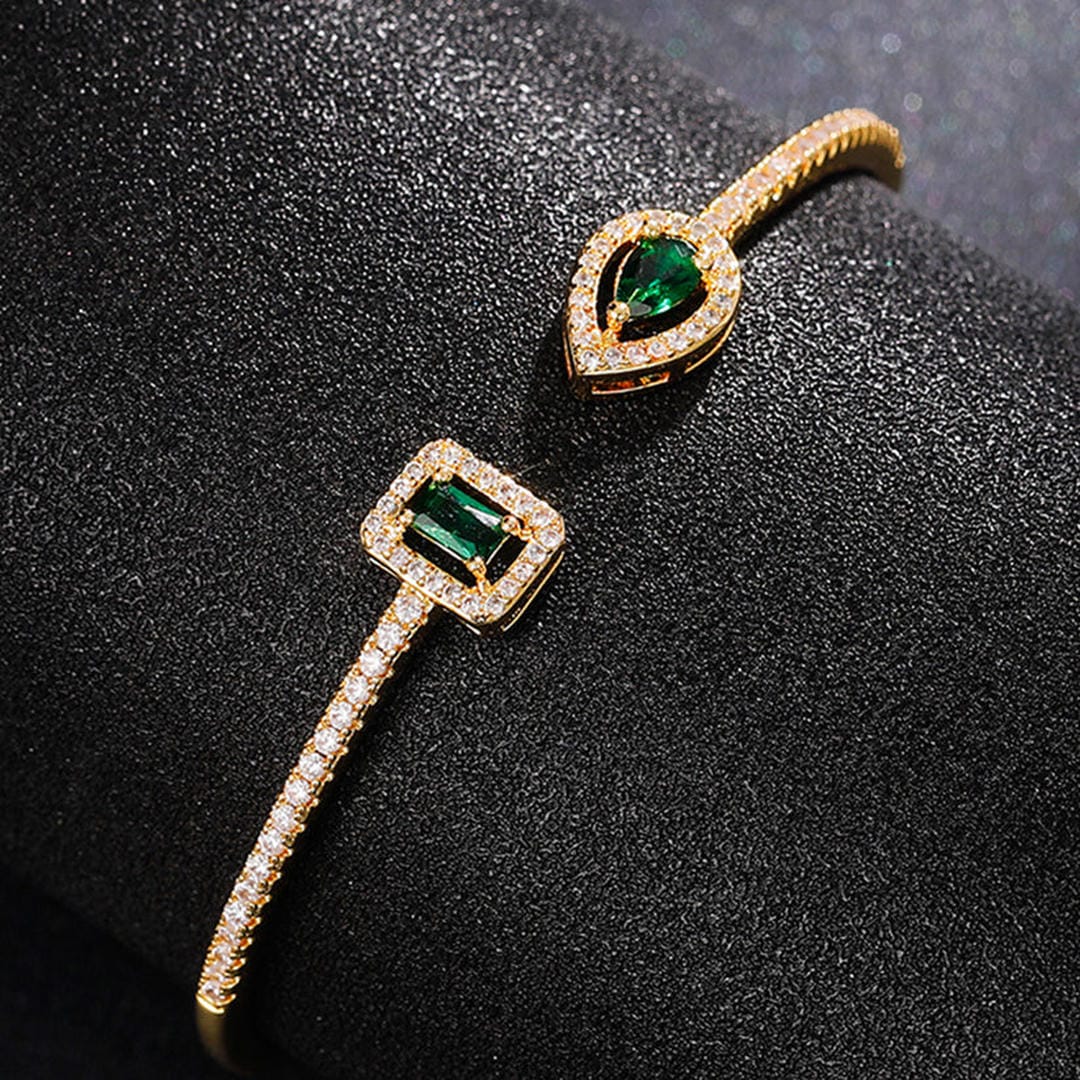 Pulsera abierta esmeralda elegante – imagen 3