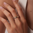 Anillo dorado Amelia deslumbrante – imagen 3