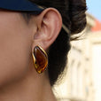 Pendientes pulidos atemporales con gemas – imagen 10
