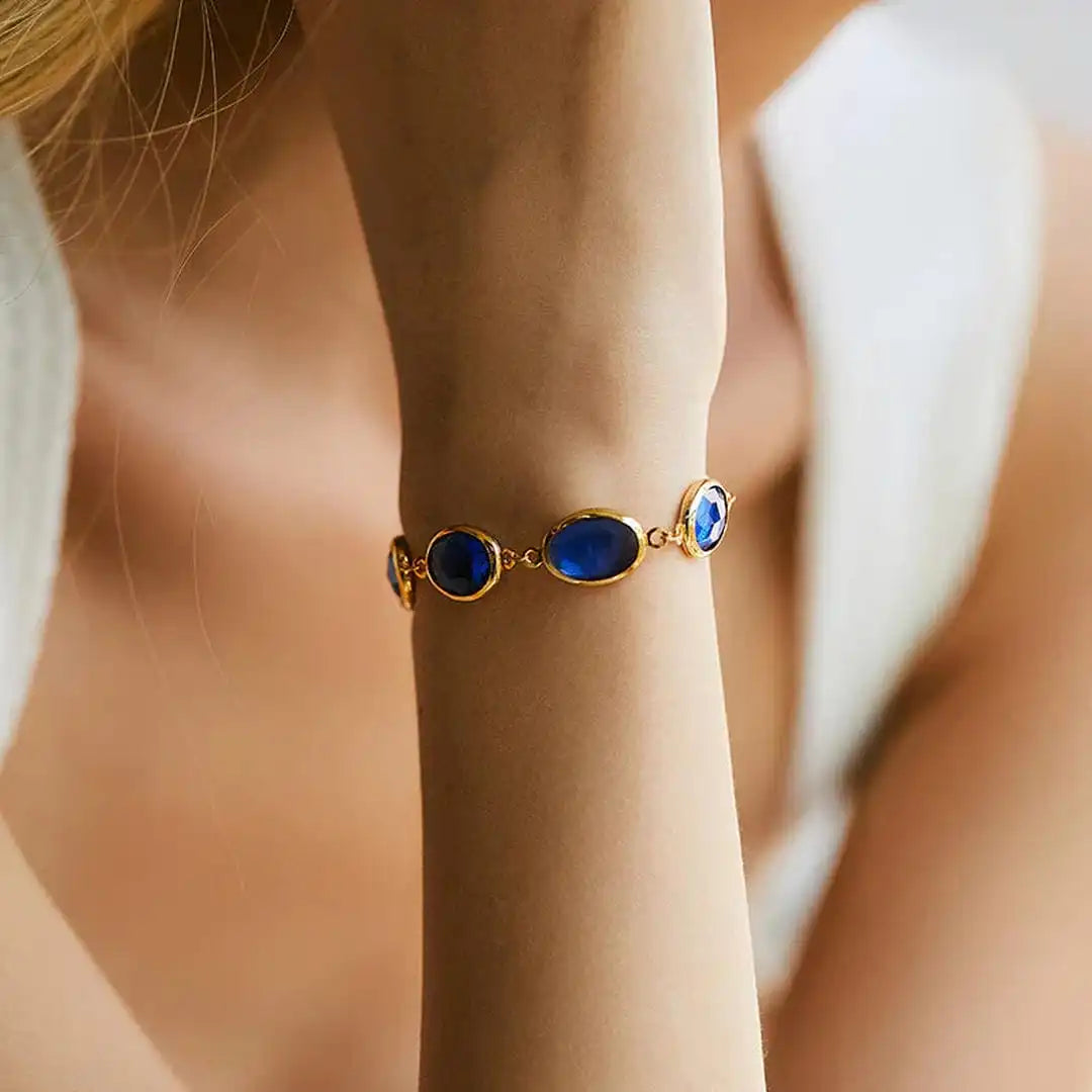 Pulsera dorada Seraphyne Glacienne – imagen 2