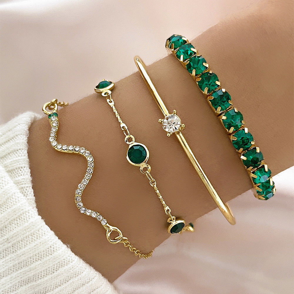 Set de pulseras de estilo urbano