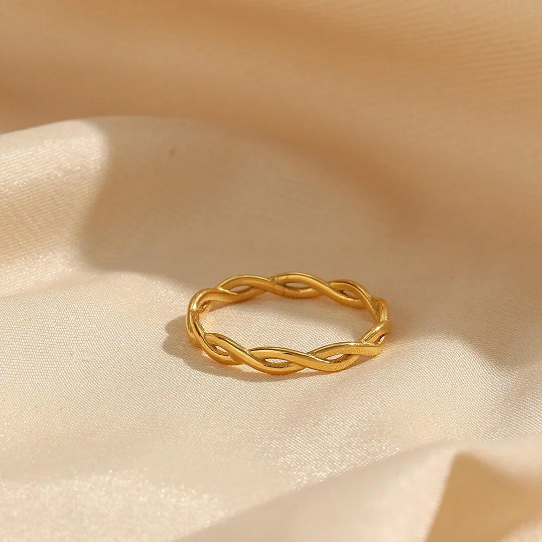 Anillo de oro vintage retorcido – imagen 2