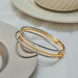 Pulsera apilable bicolor atemporal – imagen 3