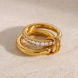 Anillo Alison multicapa de cristales deslumbrante
