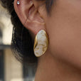 Pendientes pulidos atemporales con gemas – imagen 13