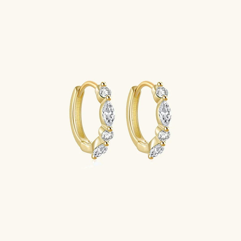 Aros de cristal llamativos y brillantes
