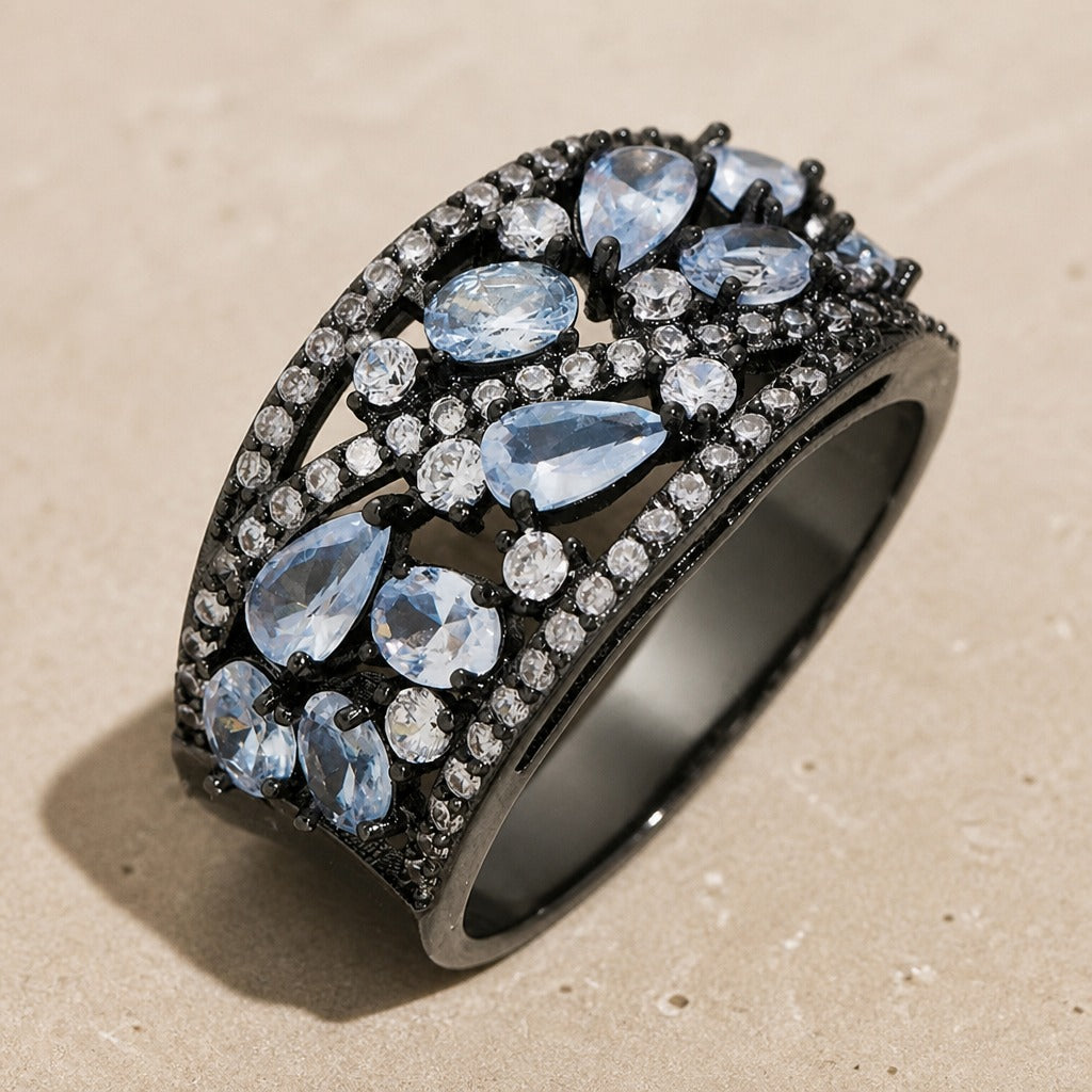Anillo retro pavé con racimo marquesa – imagen 4