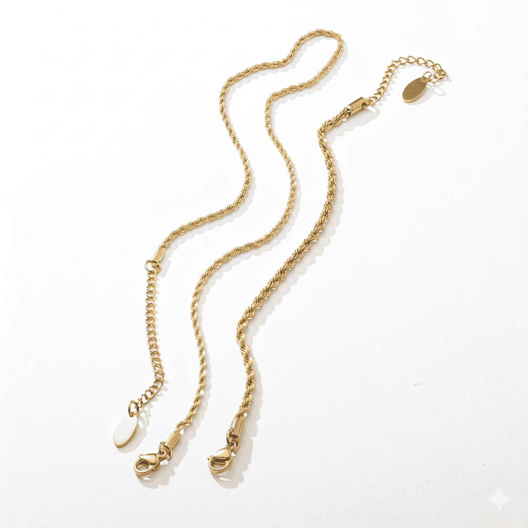 Conjunto clásico de cadenas torzal doradas — Carmen, Lucía & Rocío
