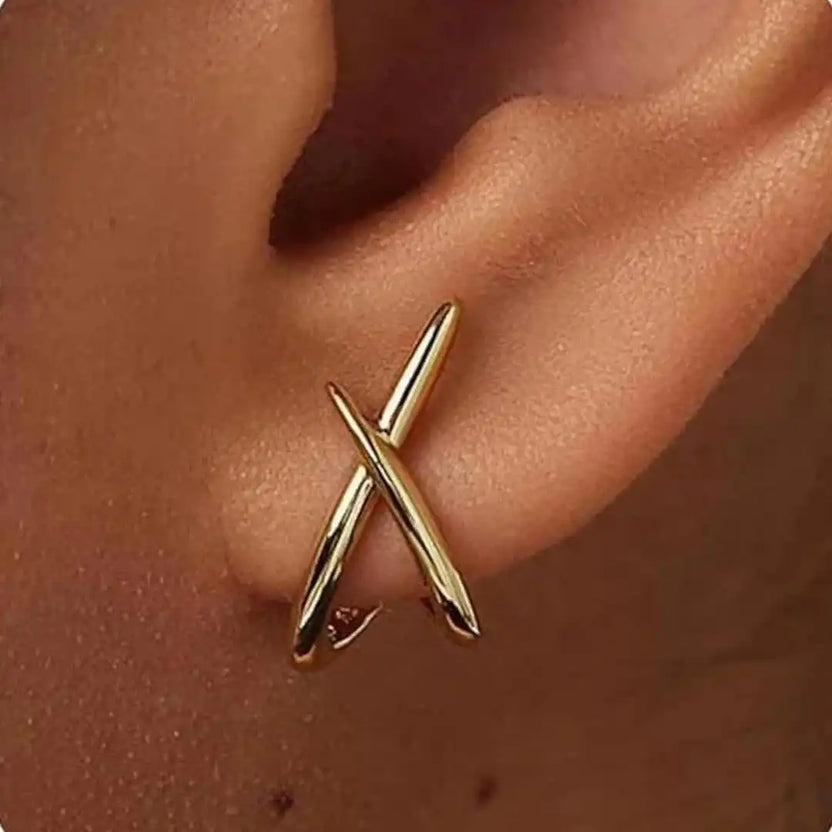 Pendientes cruz de oro atemporales