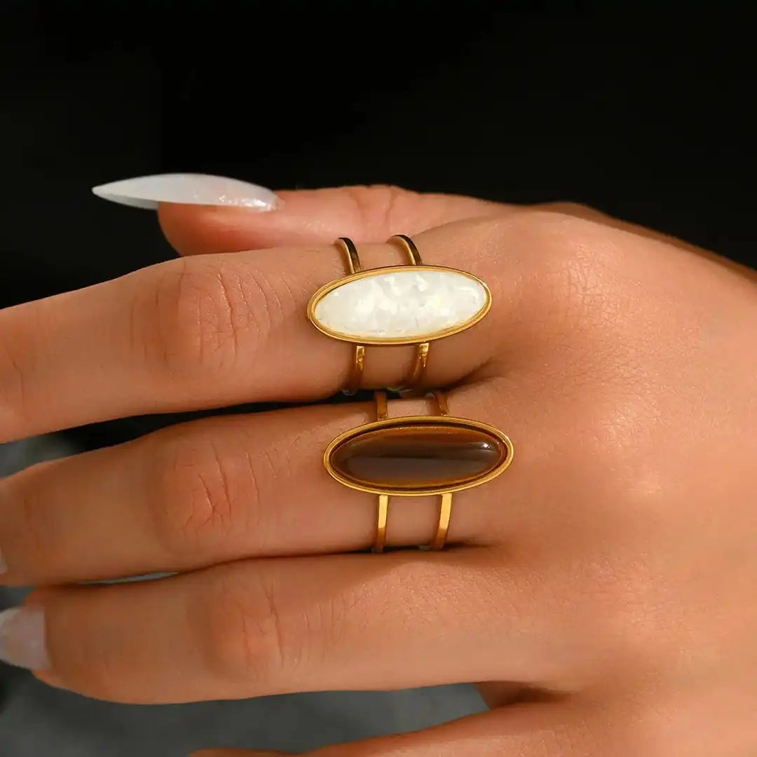 Anillo doble de oro con cabujón ovalado – imagen 2