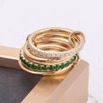 Anillo apilable de oro rosa con cristales brillantes – imagen 3