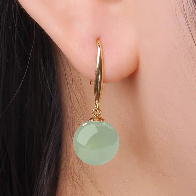 Pendientes elegantes de esfera de jade – imagen 3