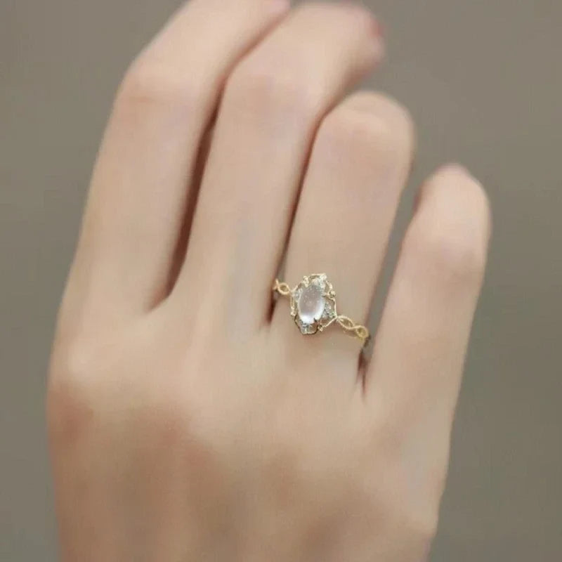 Anillo vintage de loto con piedra de luna – imagen 3