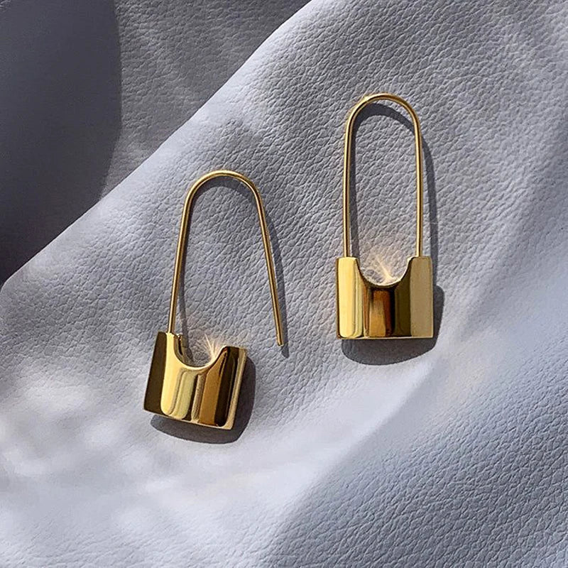 Pendientes majestuosos estilo hip hop con cierre