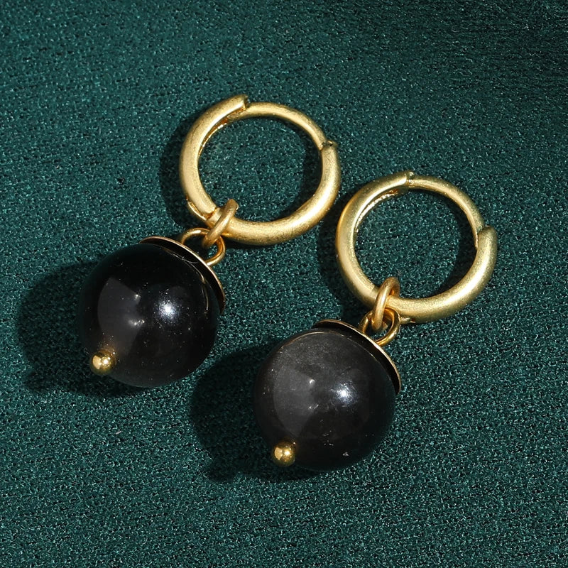 Pendientes dorados modernos con perla esférica – imagen 5