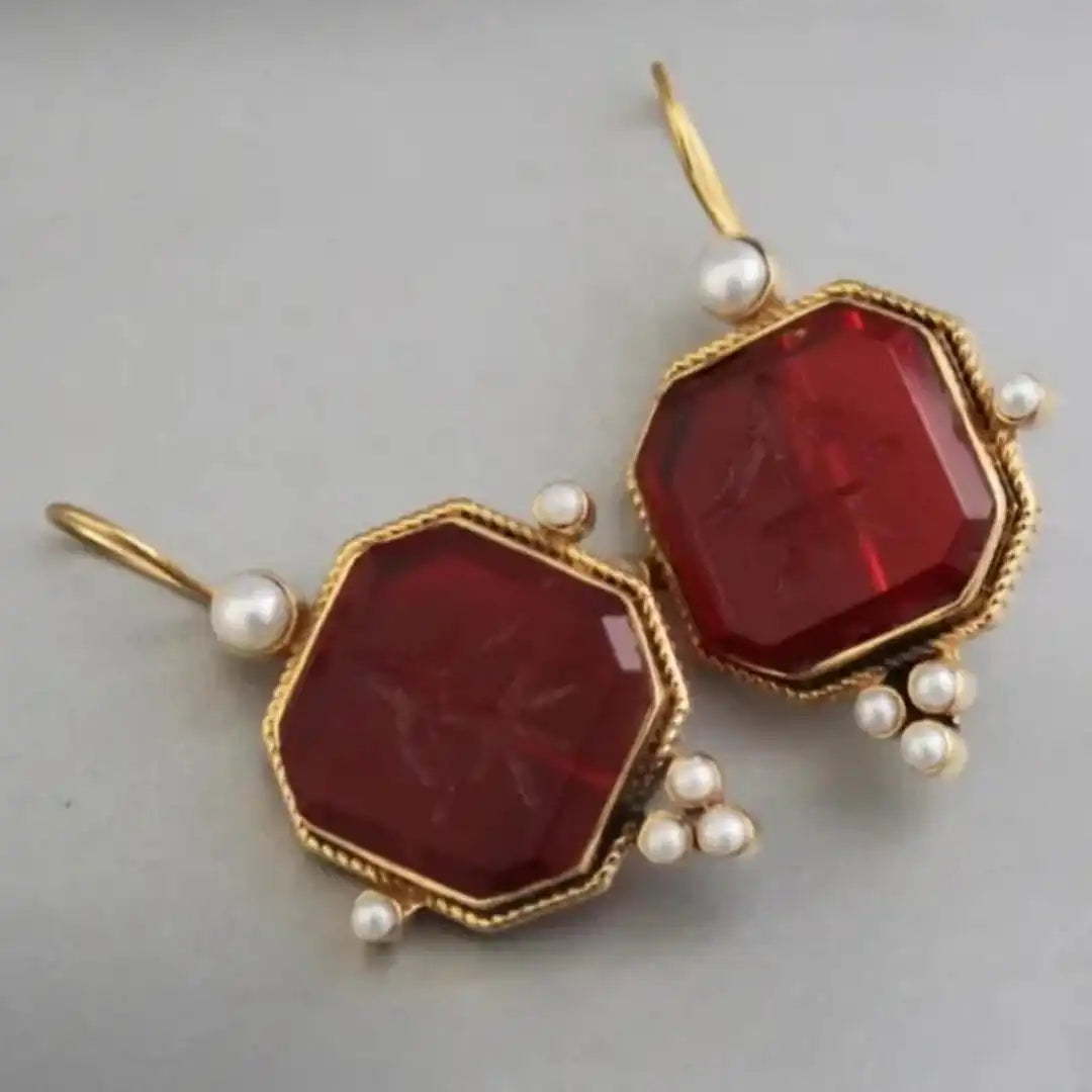 Pendientes colgantes vintage geométricos con perla – imagen 9