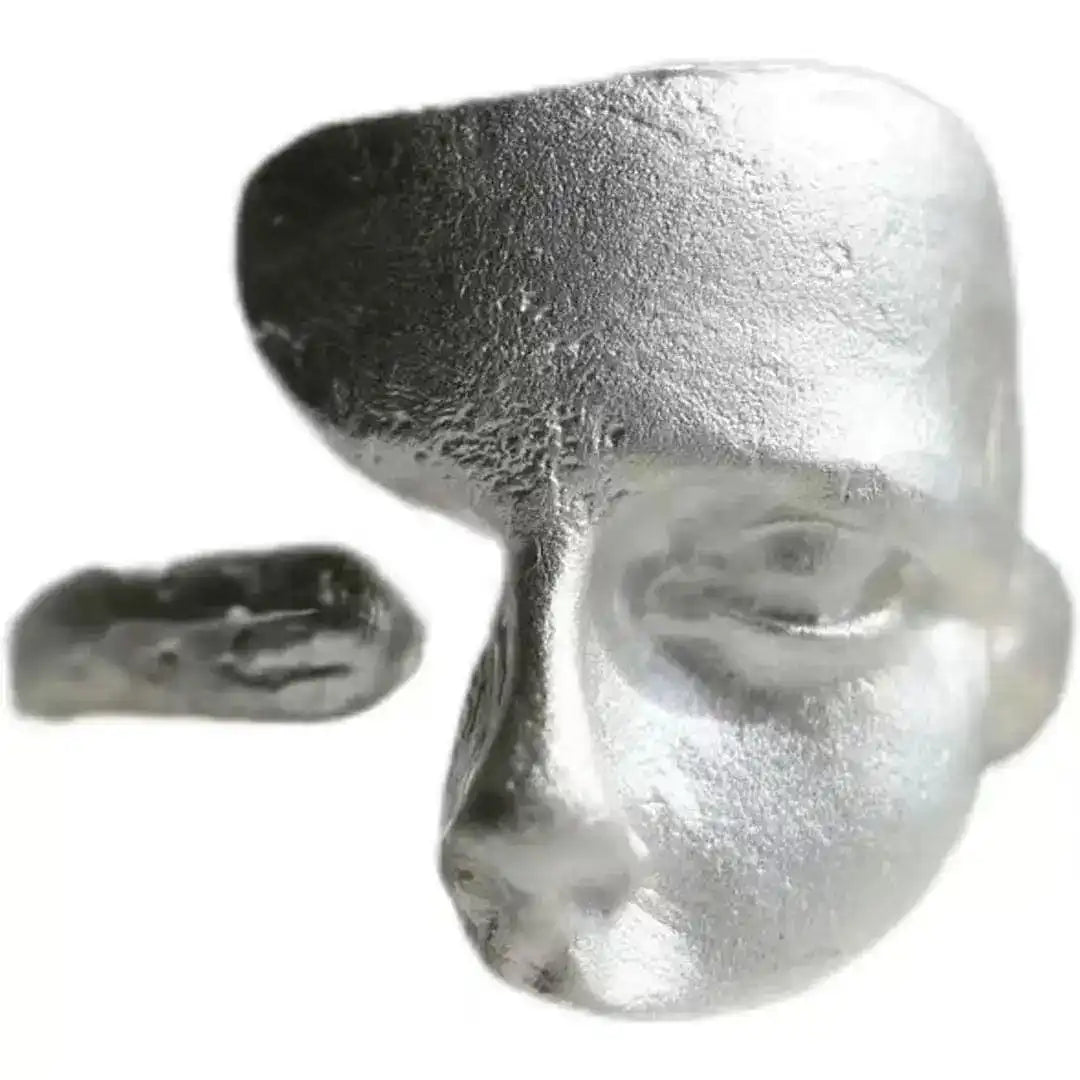 Anillo plateado ajustable con rostro abstracto – imagen 4