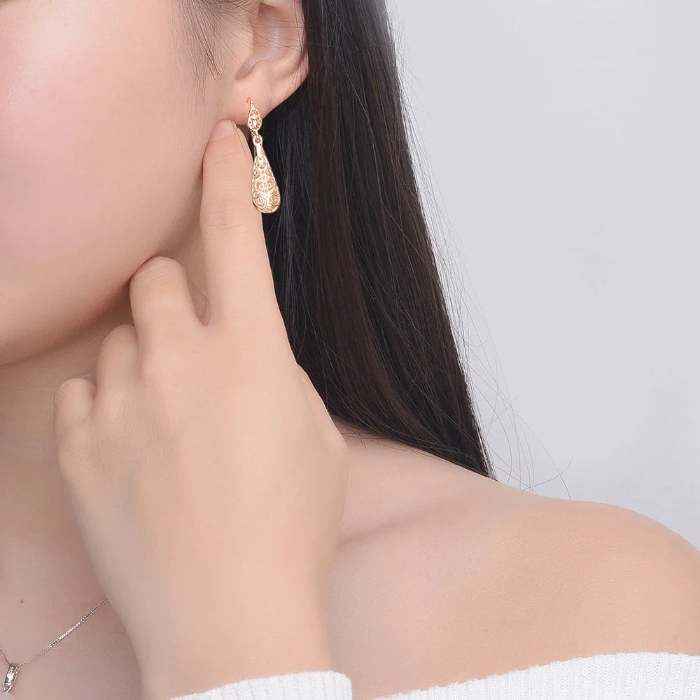 Pendientes de filigrana ornamentada en forma de gota – imagen 4