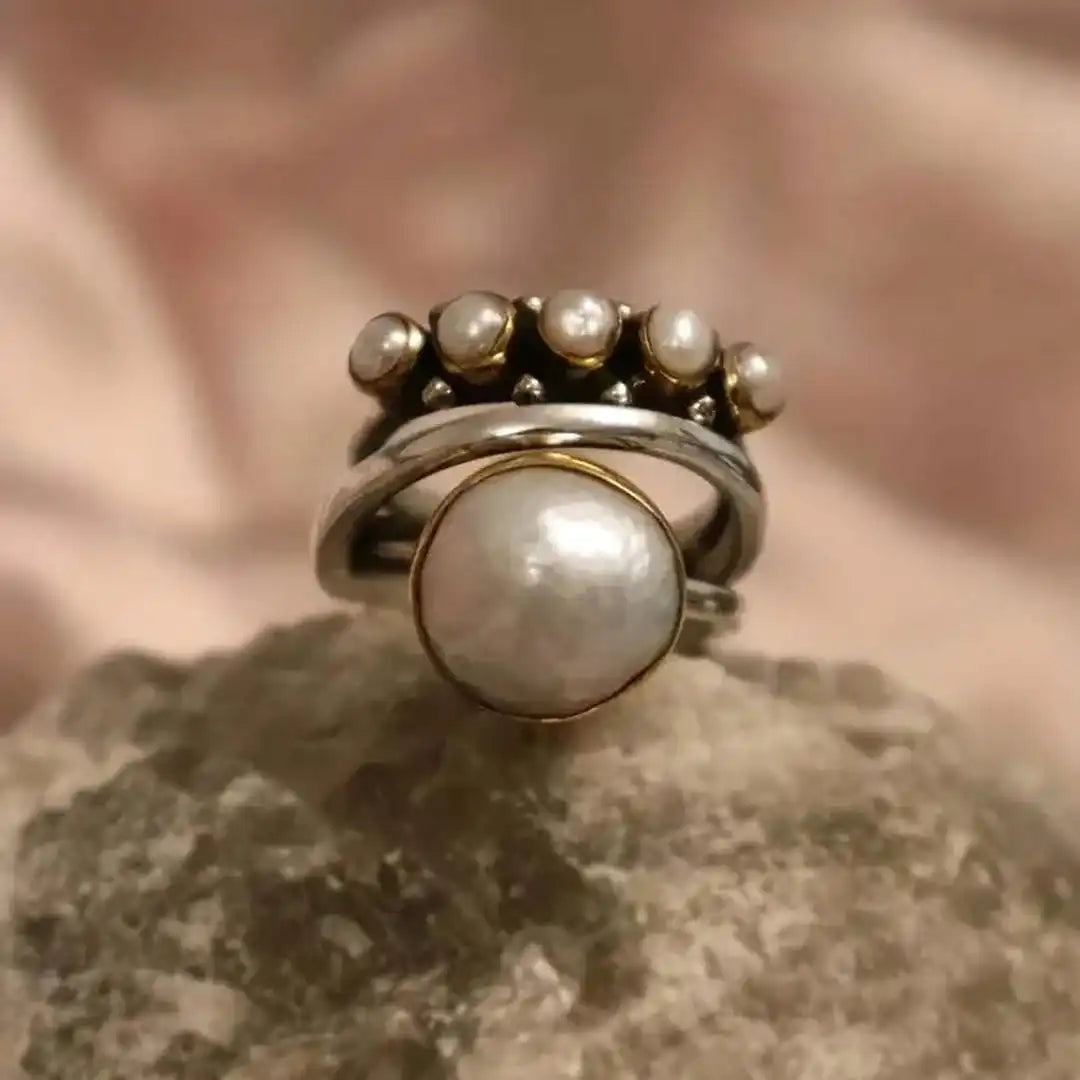 Anillo clásico de plata con perla en órbita – imagen 2