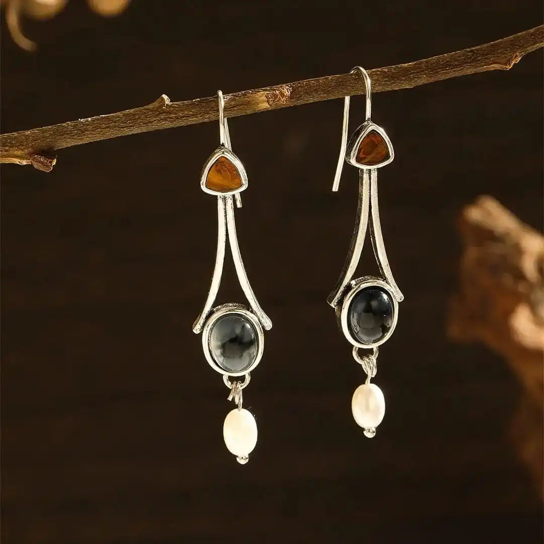 Pendientes colgantes de plata con perla y tres piedras – imagen 3