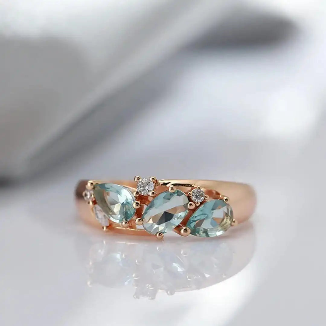 Anillo vintage de oro rosa con circonita azul – imagen 2