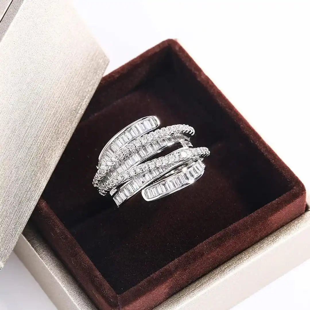 Anillo ajustable de circonita plateada – imagen 3