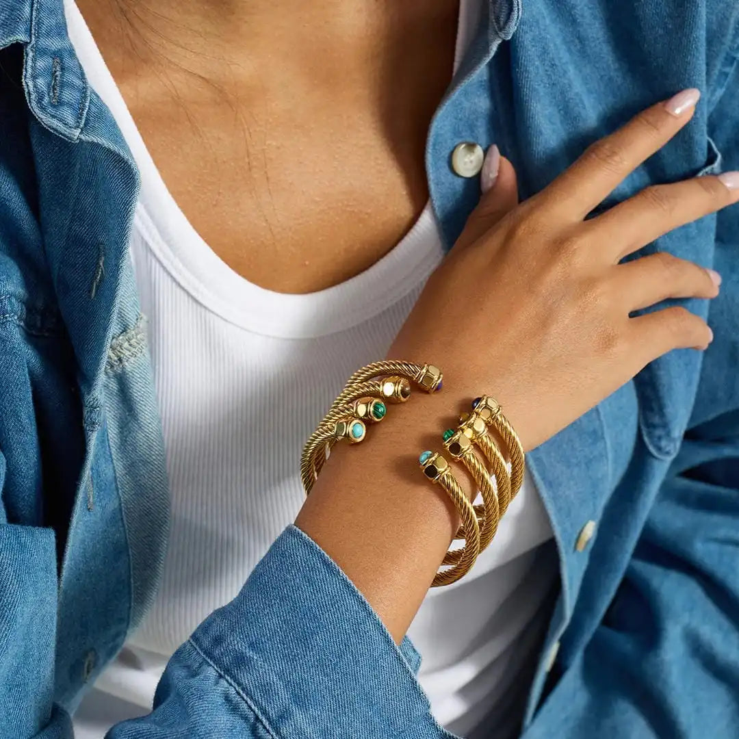 Pulsera vintage de oro ajustable con piedra – imagen 2