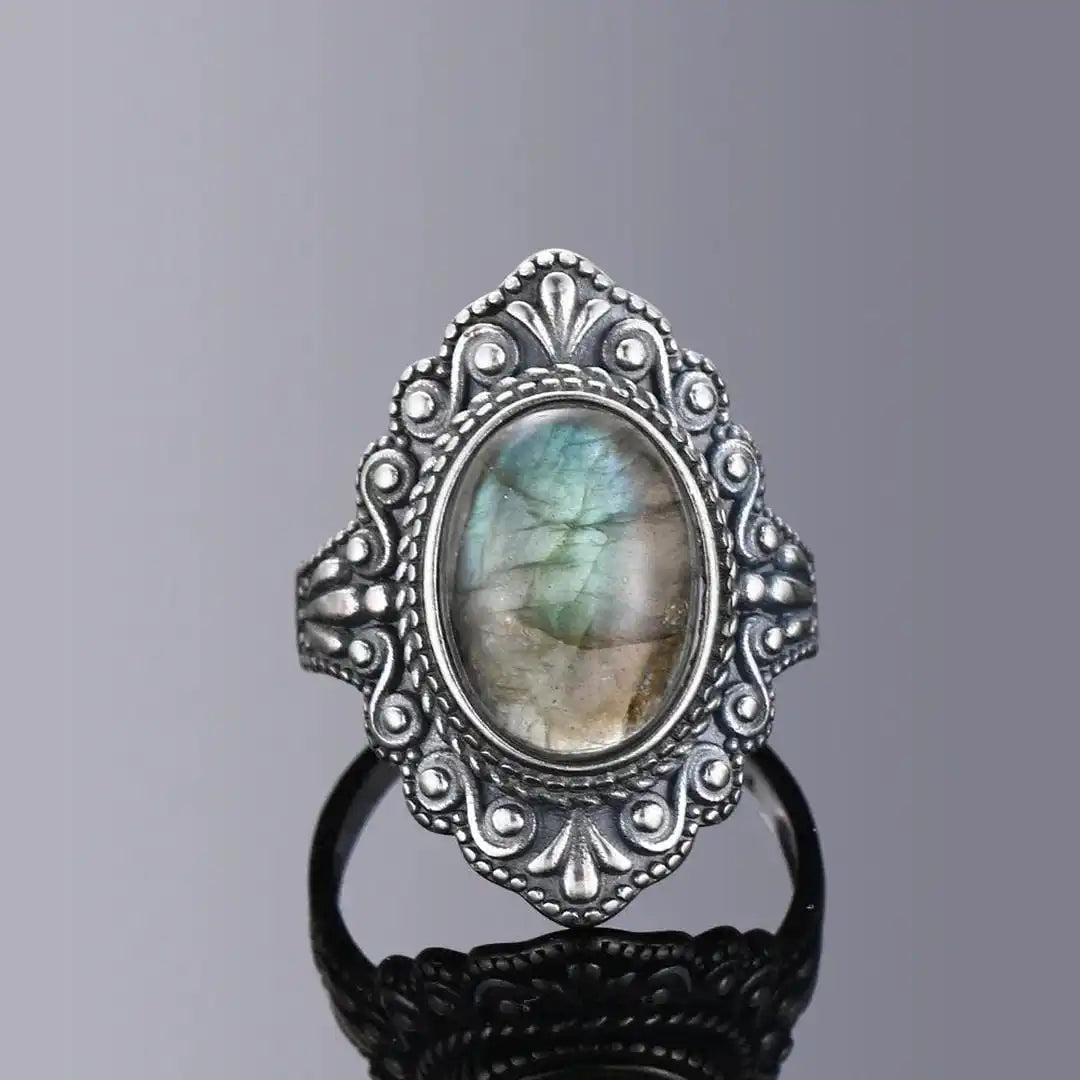 Anillo vintage de plata ornamentado ovalado – imagen 2