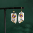 Pendientes bohemios de gemas en tres tonos