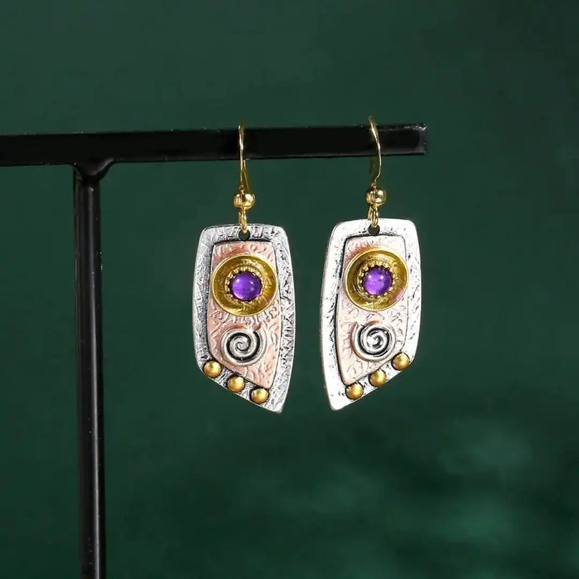 Pendientes bohemios de gemas en tres tonos