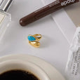 Anillo ajustable de oro con turquesa en forma de lágrima – imagen 2