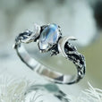 Anillo celestial de piedra lunar con luna creciente – imagen 2