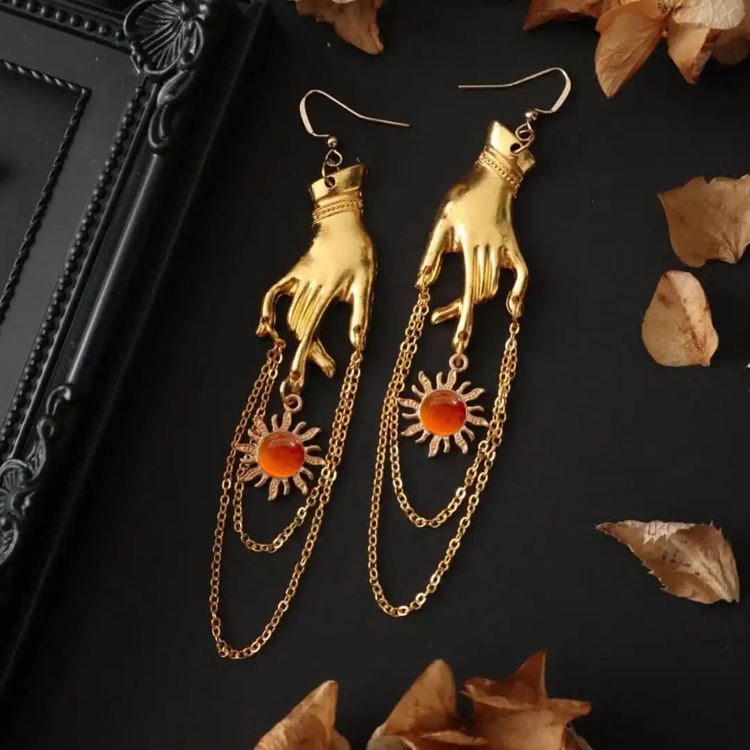 Pendientes de cadena con sol dorado – imagen 3
