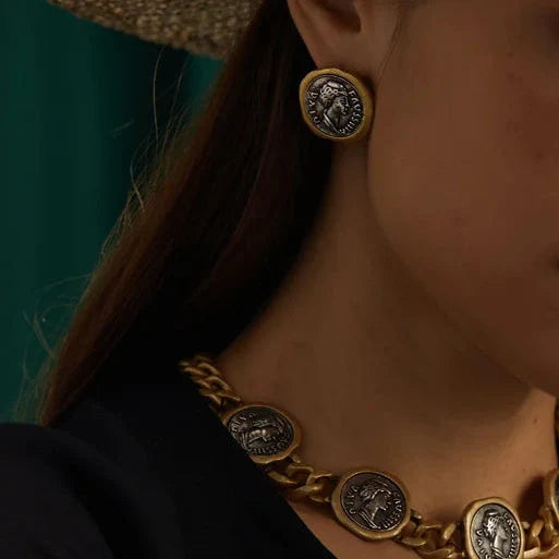 Pendientes de moneda Avatar en oro antiguo – imagen 2
