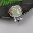Anillo vintage de jade Hotan con borlas – imagen 2