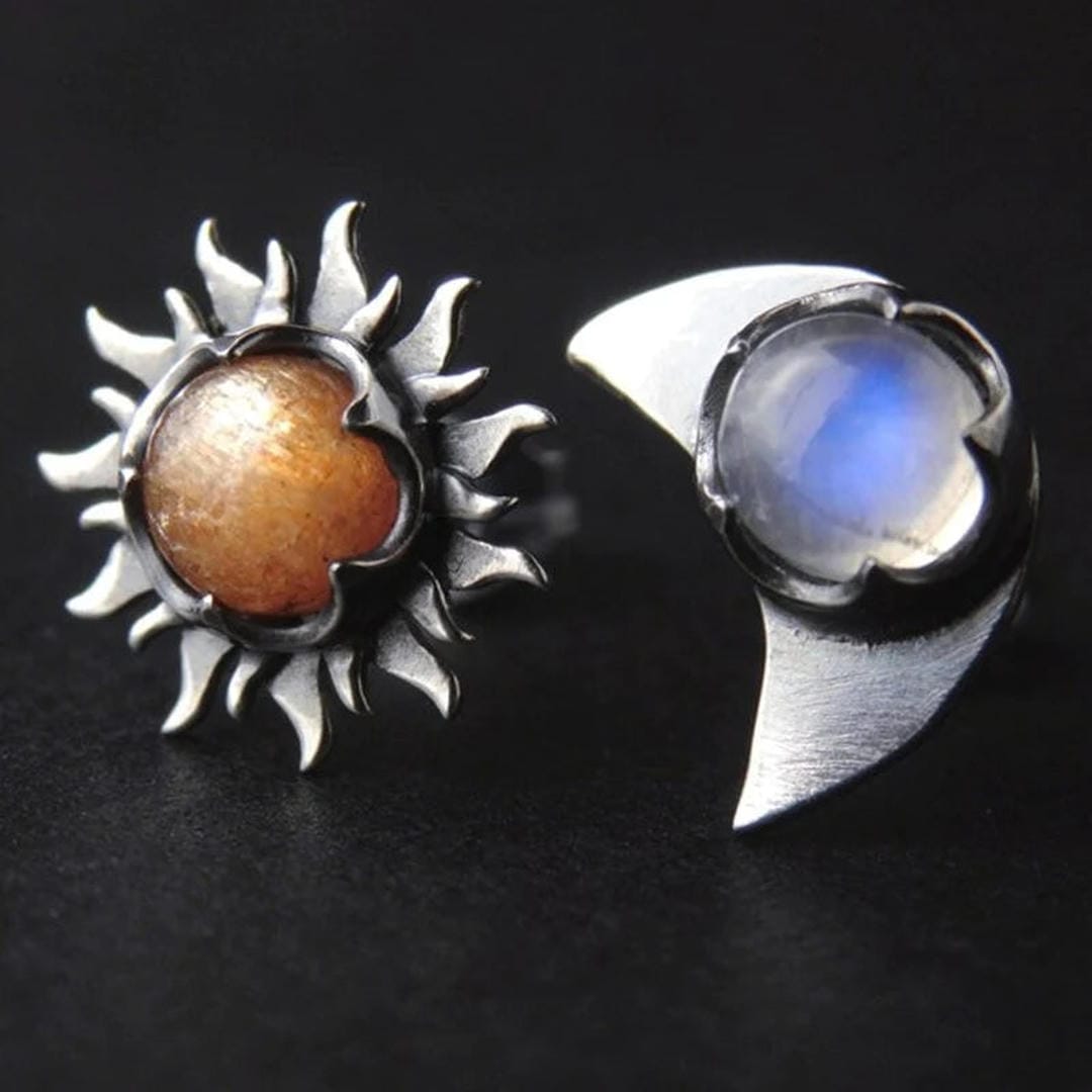 Pendientes elegantes de sol y luna