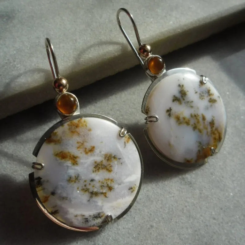 Pendientes largos celestiales de jade