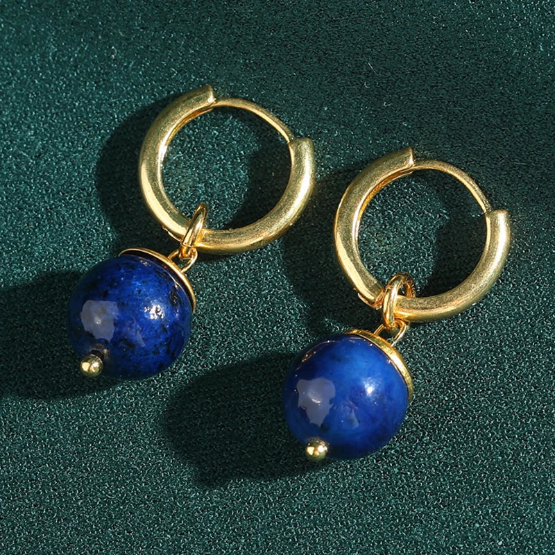 Pendientes dorados modernos con perla esférica – imagen 3