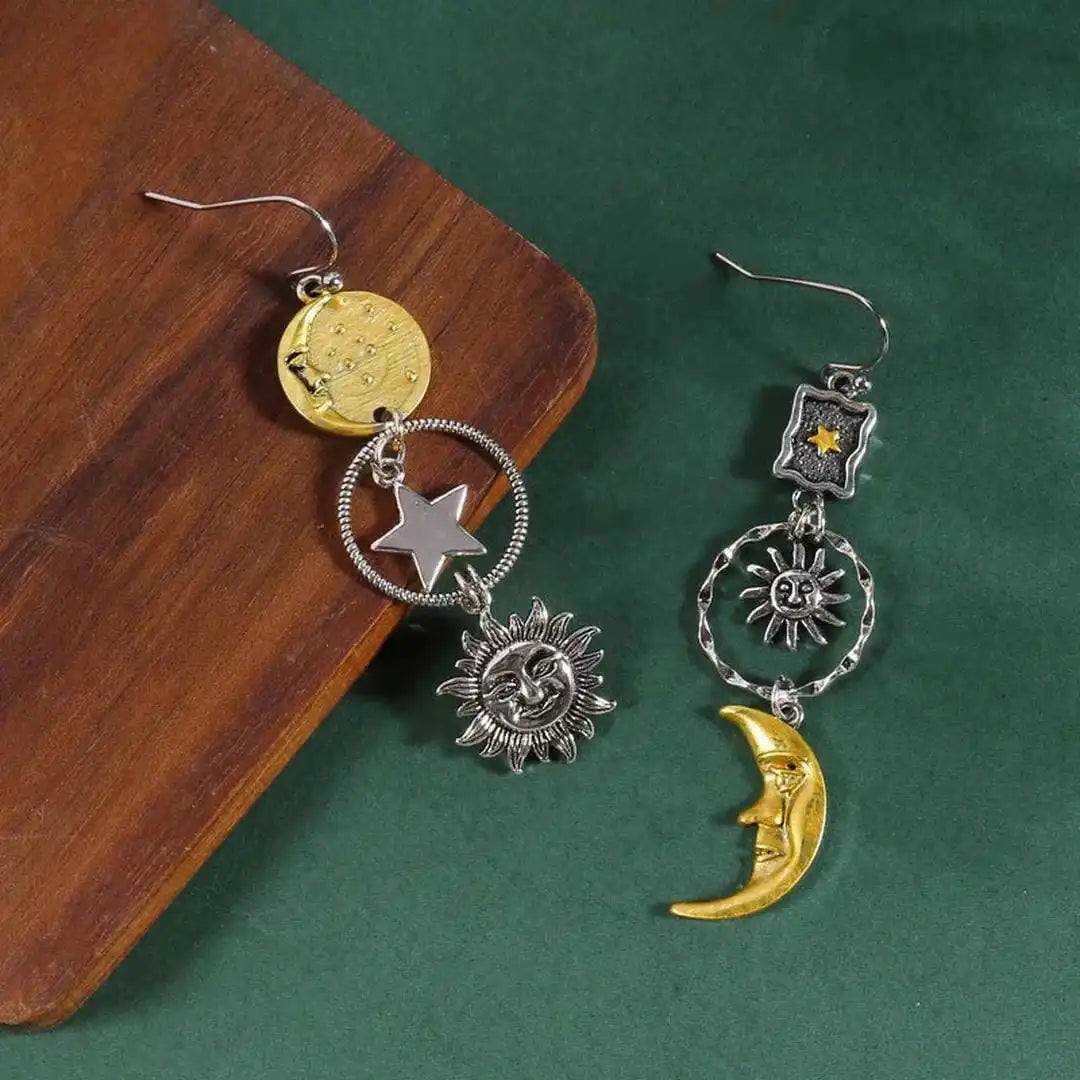 Pendientes bohemios con charms de sol y luna – imagen 2