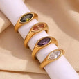 Anillo de sello dorado con piedra preciosa en forma de marquesa – imagen 2