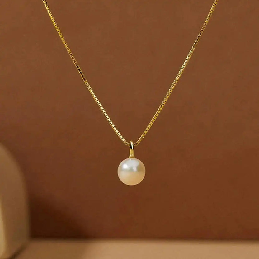 Collar con colgante de perla atemporal