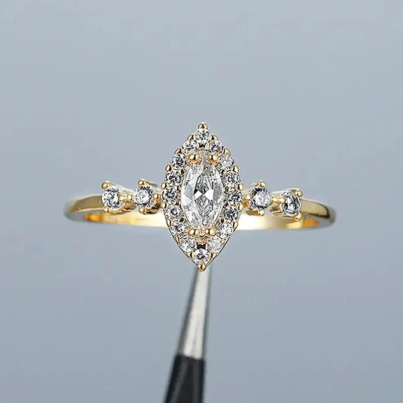 Anillo de circonita marquesa exquisito – imagen 3