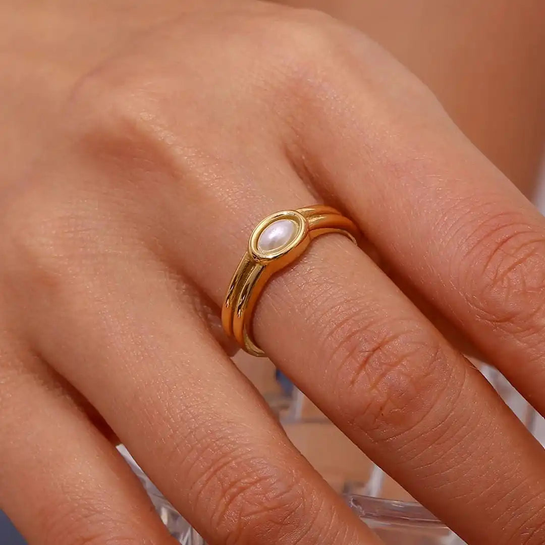 Anillo vintage de oro con piedra natural – imagen 4