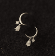 Pendientes de luna creciente con gota