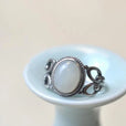 Anillo de plata artesanal de jade blanco – imagen 2