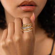 Elegante anillo de cristales apilados – imagen 4