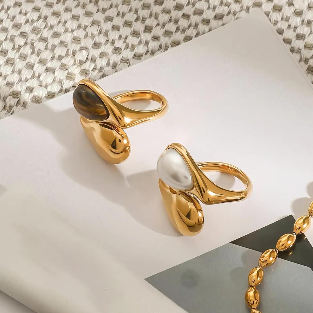 Anillo de oro esculpido con perla deslumbrante Maria – imagen 3