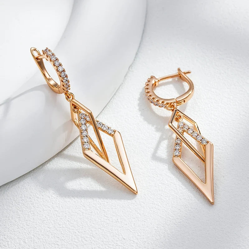 Pendientes angulares brillantes y lujosos – imagen 2